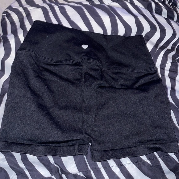 Love Victoria’s Secret pink workout shorts - Picture 2 of 4